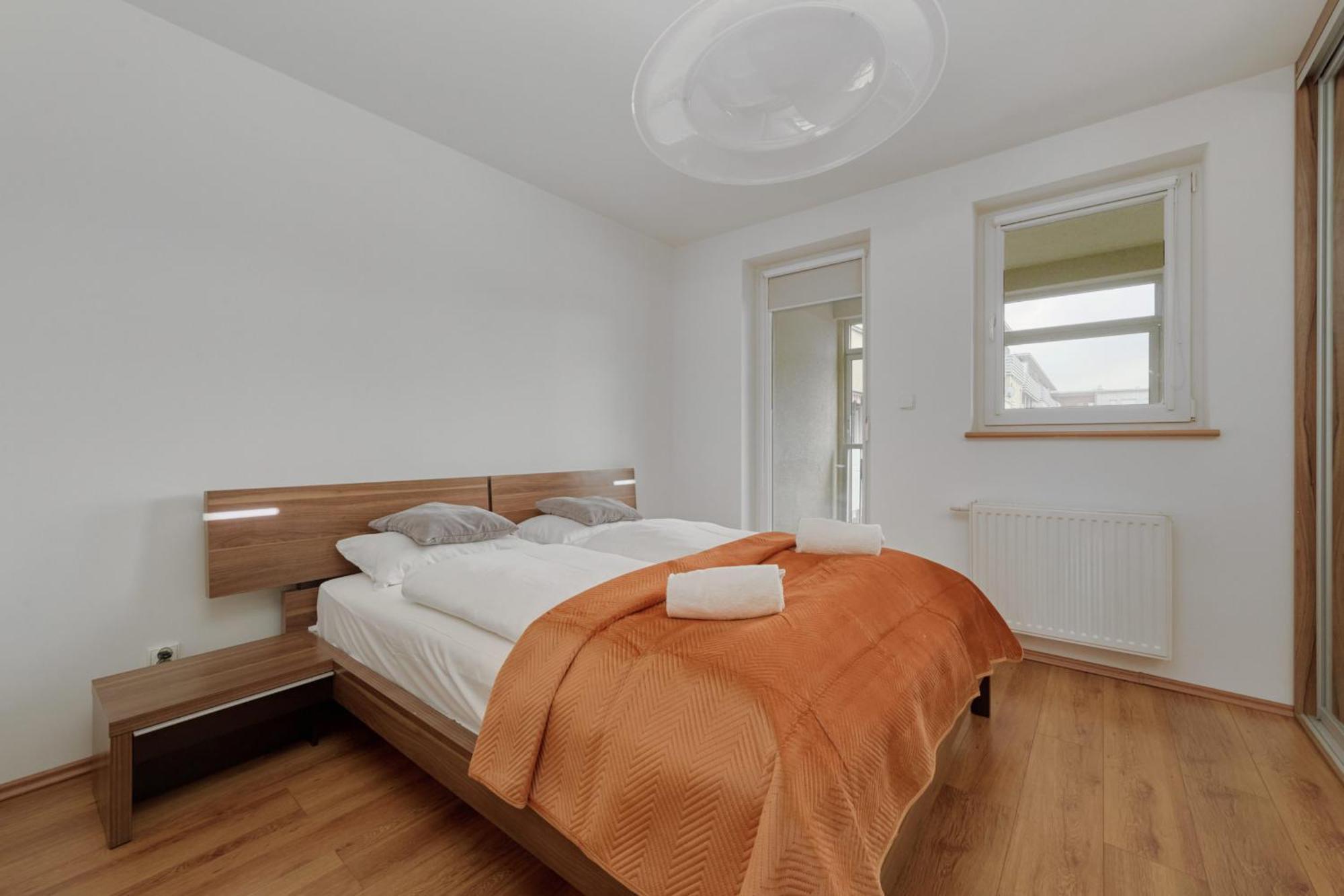 Teczowa Apartment In Wroclaw By Rent Like Home Exteriör bild